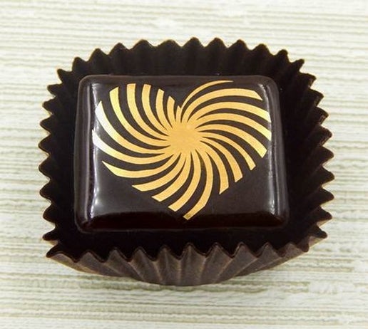 Click to view detail for HG-100 Chocolate with Gold Hearts-Spiral $47
